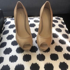Coach 9B open toe nude pumps/ heels